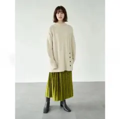 YECCA VECCA イェッカ ヴェッカ　ケーブル編み釦スリットロングニット