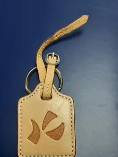 キタムラ　レザーチャーム