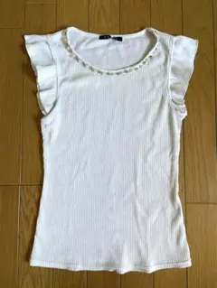 フリル付き　ホワイトノースリーブTシャツ M INGNI