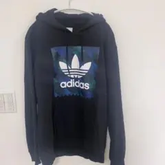 adidas 裏起毛パーカー　Lサイズ