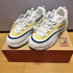 FILA フィラ スニーカー 厚底 23.0㎝のサムネイル