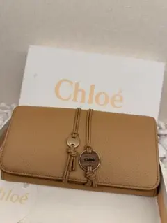 タグ付きChloé ベージュ レザー 長財布のサムネイル