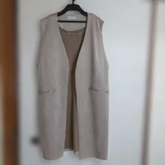 aquaist ロングジレ ベスト ベージュ Lサイズのサムネイル