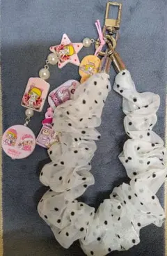 ハンドメイド アクリルキーホルダー ストラップ