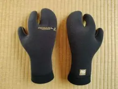 Item thumbnail for item eb908eca-7a77-4e08-a315-576dd0c328a5