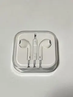 未使用　Apple 純正　iPhone イヤホン　ケース入り　イヤホンジャック