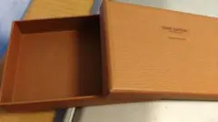 LOUIS VUITTON 空箱