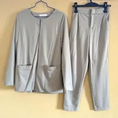 セットアップ　パンツセット　ホワイトベージュ？　M