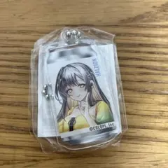 白猫プロジェクトの烏龍茶コラボのジンのアクリルキーホルダー 白猫プロジェクトの烏龍茶コラボのジンのアクリルキーホルダー