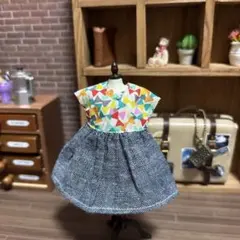 Item thumbnail for item 2a952860-20ef-4622-8f3c-c63be6cb332e