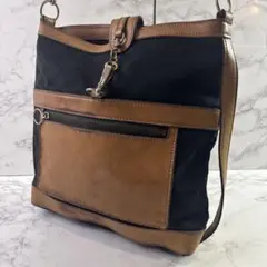 GUCCI オールドグッチロゴ型押しジャガード刺繍デザインショルダー 