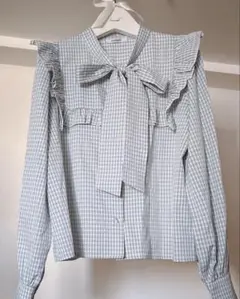 INGNI ギンガムチェックフリル付ボウタイブラウス サックス/オフホワイト