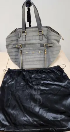 未使用品　イヴサンローラン　ダウンタウン　クロコ押し