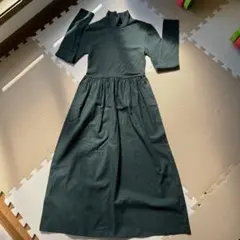 ZARA ダークグリーン タートルネック ワンピースサイズS 未使用