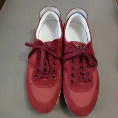 美品　ルイヴィトンのスニーカー