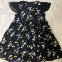 ★BeBe★花柄ワンピース 120