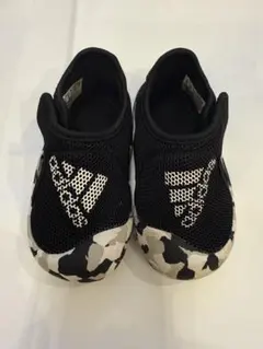 adidas ベビーサンダル ブラック/カモフラージュ