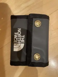 THE NORTH FACE 三つ折り財布 グレー