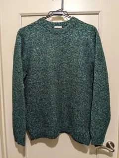 GU　ジーユー　グリーン　厚手　クルーネック　丸首　セーター
