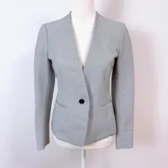 グレー ノーカラージャケット