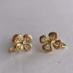 花　イヤリング　デザインジュエリー Reika