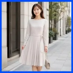 WHITE JOOLA ワンピース S パールホワイト Aライン オケージョンのサムネイル