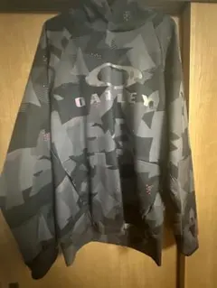 OAKLEY カモフラージュ柄 フード付きパーカー