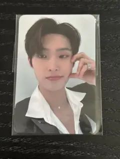 ATEEZ  ポップアップ　ミンギ　トレカ