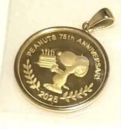 スヌーピー　ペンダントトップ