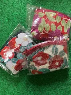 お値下げ！和風　椿柄　ポーチ　3個セット②