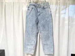 Item thumbnail for item cea13bd1-b4d8-4150-a939-c5714c039faf