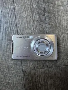 CASIO EXILIM EX-ZR15 28mm 7倍光学ズーム　動作未確認 Amazon | CASIO デジタルカメラ EXILIM 1610万画素 光学ズーム7倍 EX