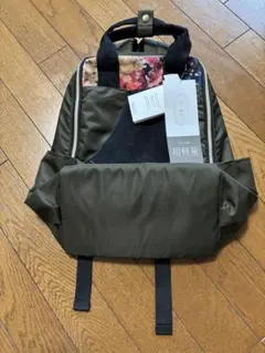 mis zapatos リュック カーキ 超軽量のサムネイル