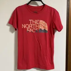 THE NORTH FACE 半袖Tシャツ レッド Mサイズのサムネイル