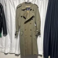 Burberry トレンチコート カーキのサムネイル
