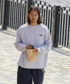 Item thumbnail for item e991b33b-b5a5-4355-85e1-24c9e2b0dd99