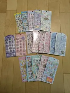 大人気キャラクターシール ボンドロシール10シートセット - メルカリ