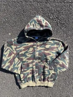 【値下げ】champion チャンピオン　迷彩ジップパーカー　カモ柄