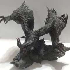 新品未開封　国内正規品　クリエイターズモデル 黒蝕竜ゴアマガラ 復刻版 イーカプコン |【先行販売】カプコンフィギュアビルダー