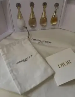 新品未使用CHRISTIAN DIOR J’ADOREノベルティ香水大小巾着付き