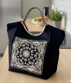 トートバッグ バンダナ柄 刺繍 ブラック エコバッグ マザーズバッグ