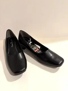 Romeo Valentino 黒 パンプス 24.5 EEE　 新品未使用のサムネイル