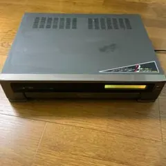 シャープ ビデオデッキ VC-BS100 S-VHS 2画面薄型くらのすけ