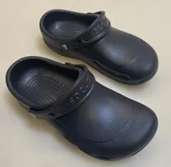 crocs ビストロ 黒 M5W7 約23cm相当のサムネイル