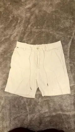 HUGO BOSS 麻ショートパンツ (サイズUK44 US28R)のサムネイル