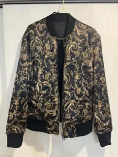 H&M リバーシブルジャケット バロック柄のサムネイル