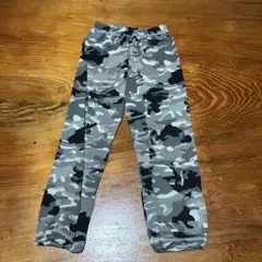迷彩柄 ボトムス サイズ130