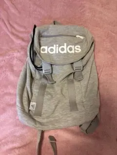 adidas バックパック グレー リュックのサムネイル