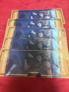 ツイステ　箔押しビッククリアカード　レオナ