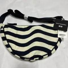 【ユニクロ】marimekkoラウンドミニショルダーバッグ